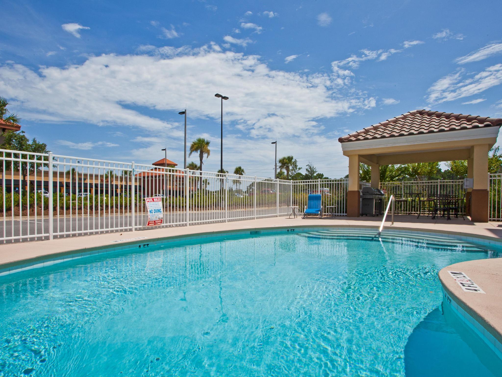 Candlewood Suites Destin-Sandestin Area By Ihg Miramar Beach Exterior photo